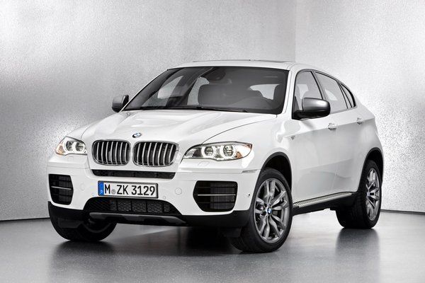 BMW X6 M50d: цены и конкуренты