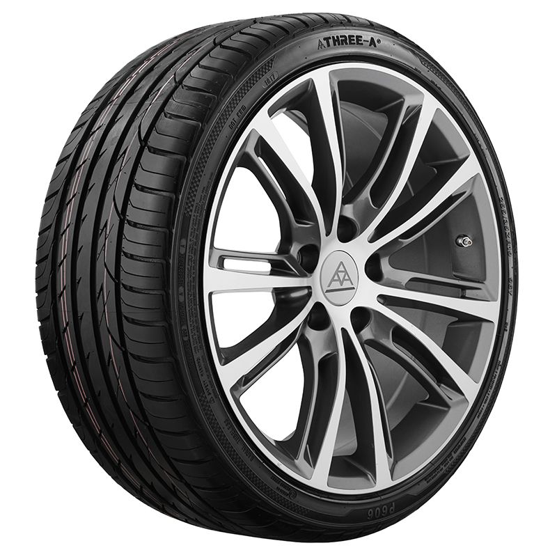 Three-A P606 245/45R18 100W